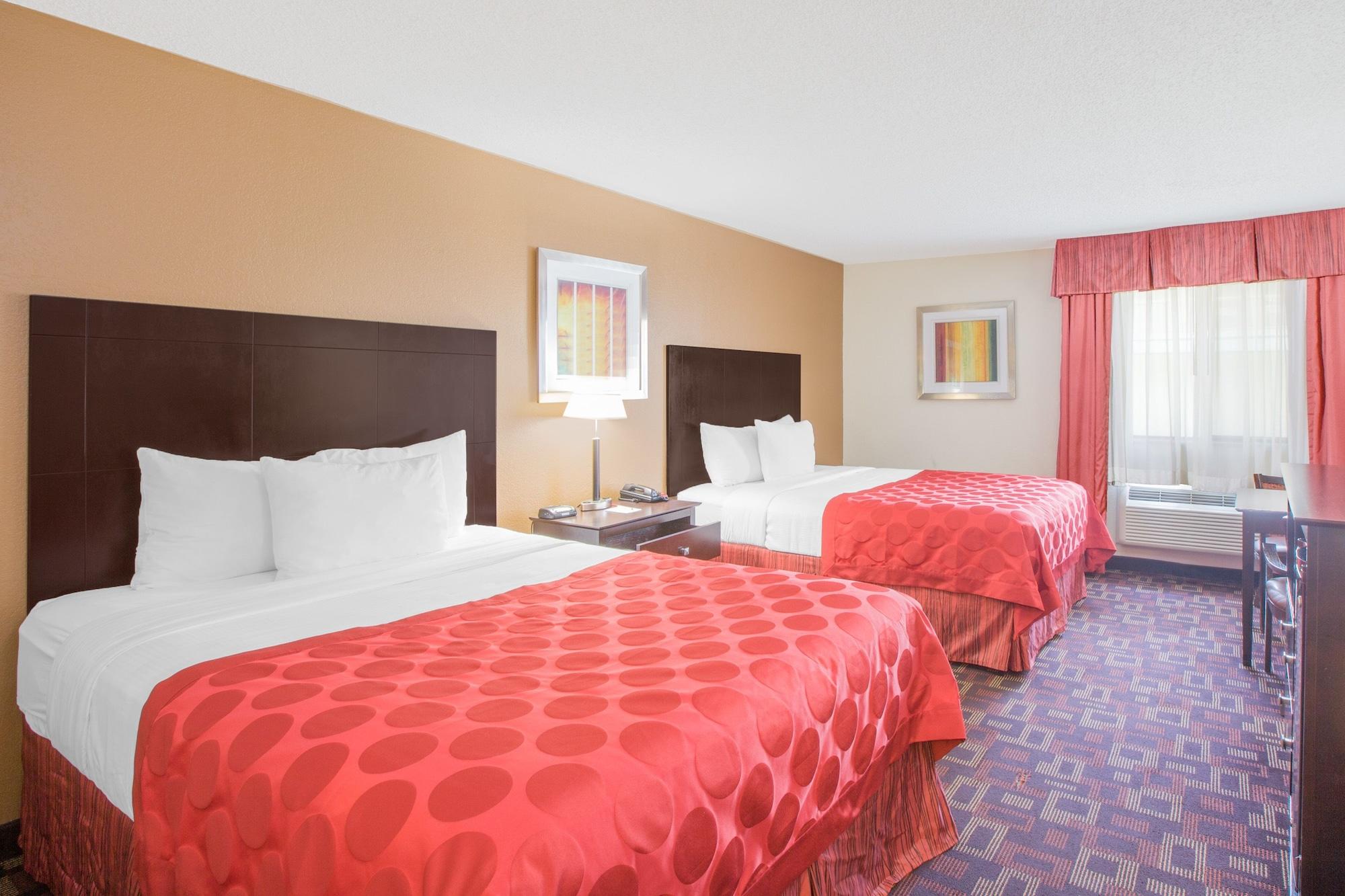 Sky Tree Hotels Tulsa Esterno foto